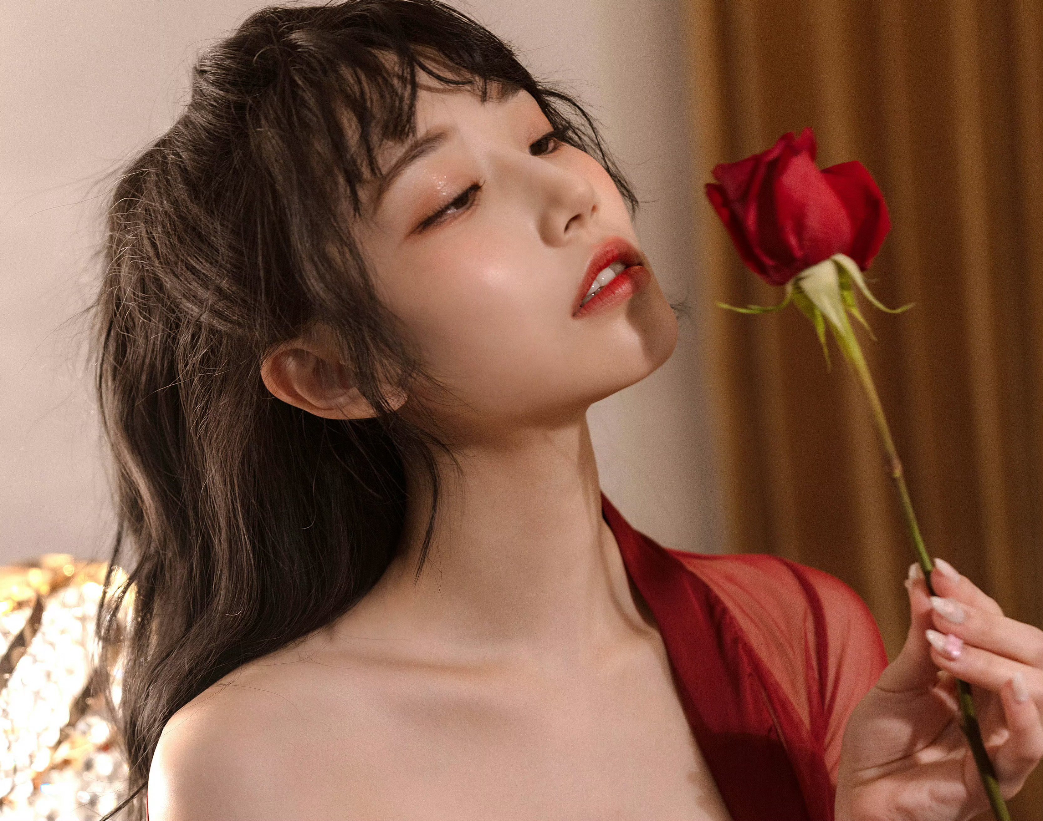 越是美丽的女人越危险 ​​​