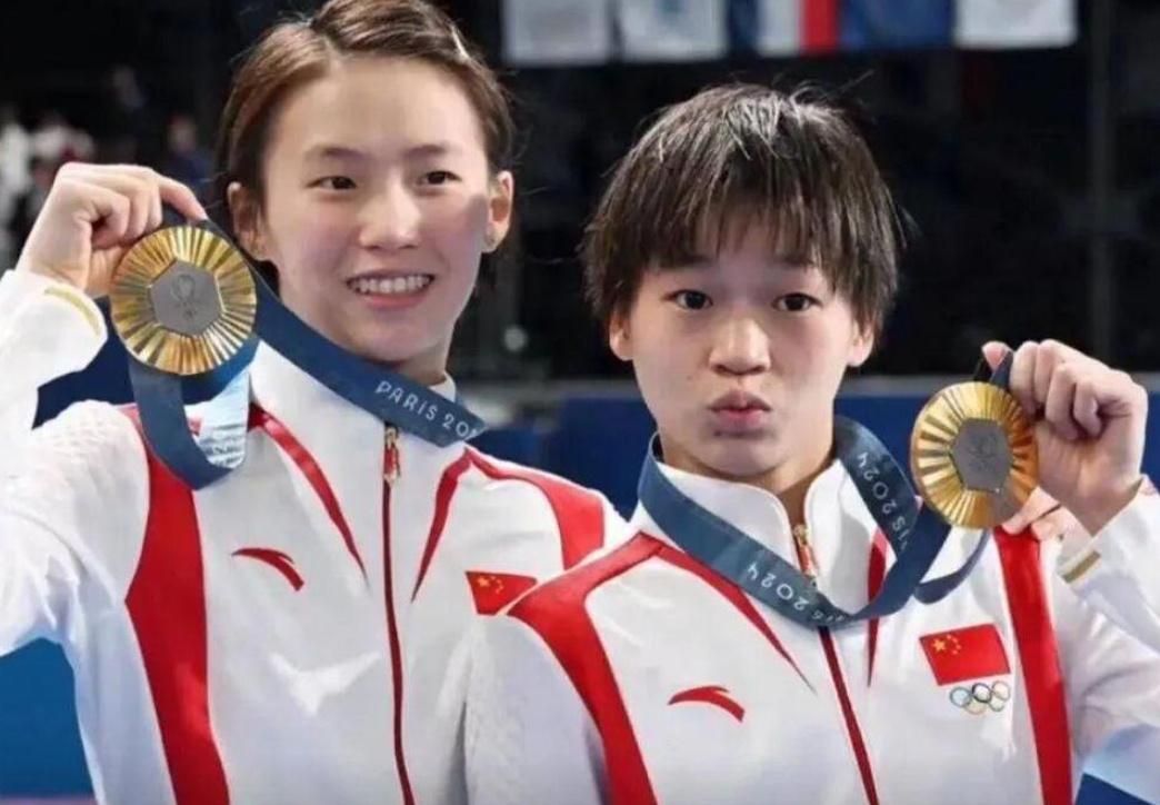 奥运冠军全红婵小妹妹被网暴的事儿，看得我特别生气，但是我并不奇怪会发生这样的事情