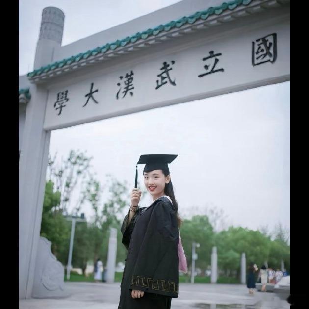 吴倩高考621分，超湖北文科一本线91分，同时拿下中传播音全国第六，这姐是真·隐