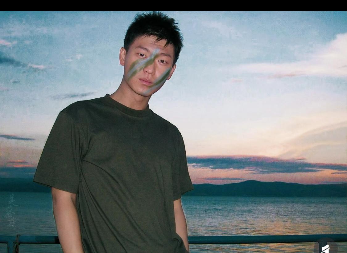 谁还记得《士兵突击》里，钢七连最后的士兵马小帅。

他是钢七连第5000名士兵，