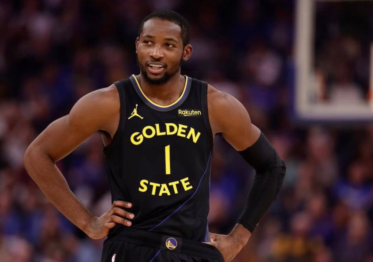 据anthonyVslater报道，巴特勒右膝前交叉韧带撕裂后，勇士队不太可能交