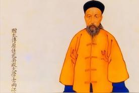 1833年，23岁的曾国藩复读第七次，以倒数第二的成绩考上一个普通本科。

为了