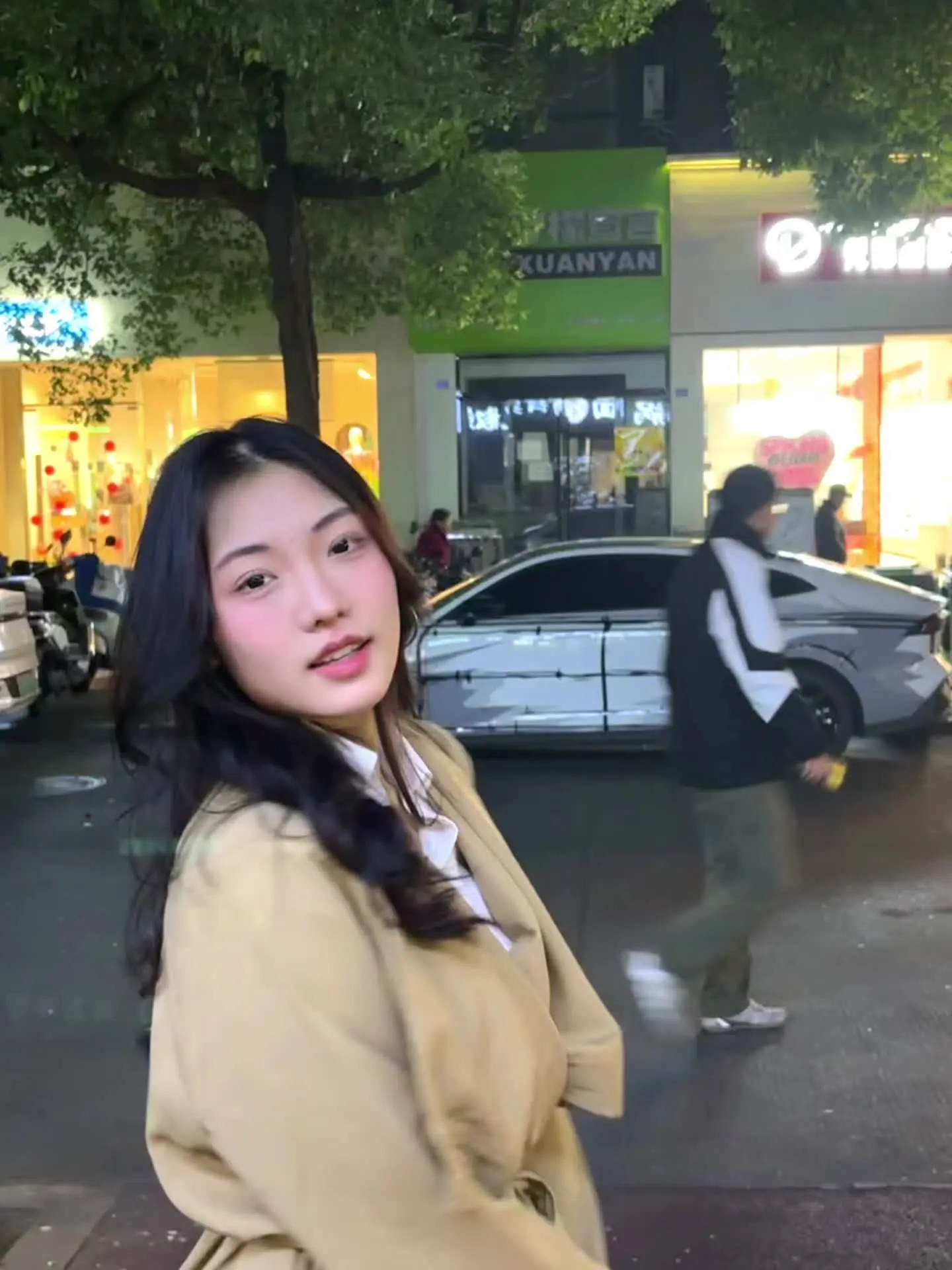 出片秘诀：左右摇摆