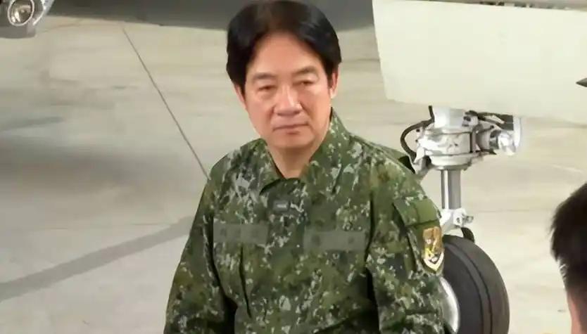 军人节砸4%加薪大礼？

9月3日赶上台湾地区所谓的“军人节”，赖清德当场给军公