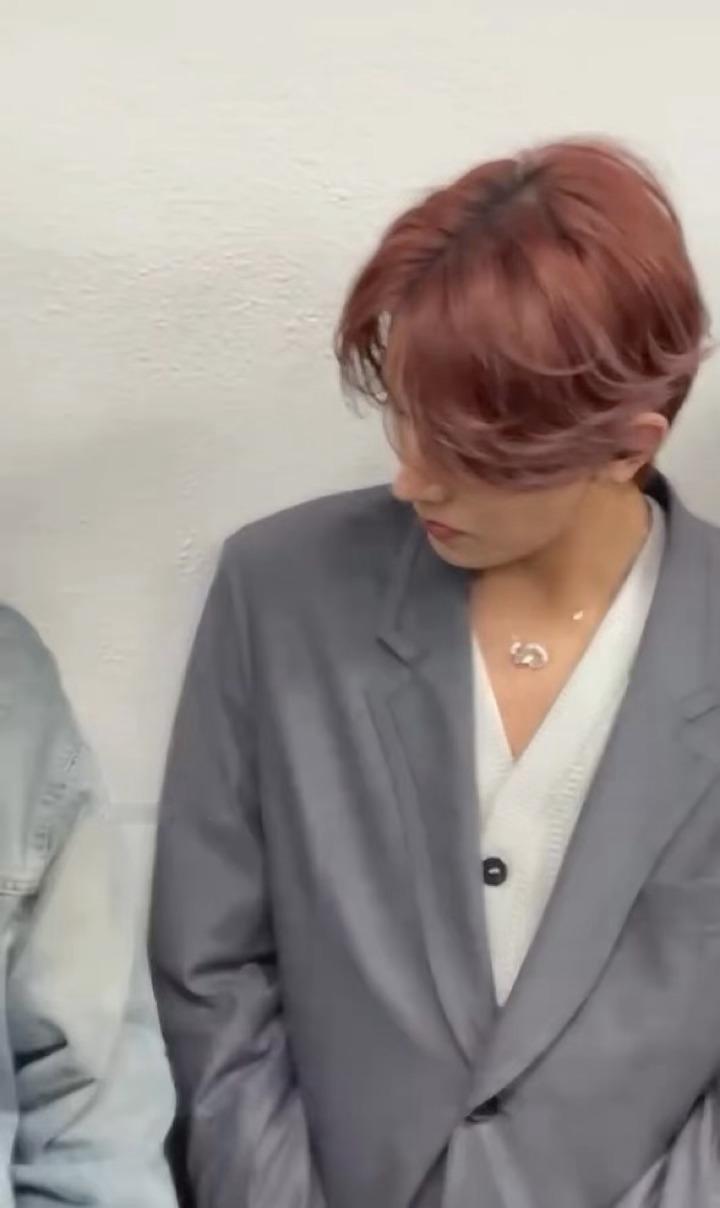 我现在就是这个无奈的表情 ​​​