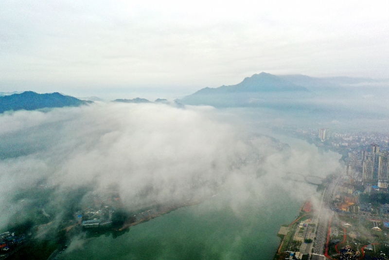 #珠江中上游强降雨#【珠江流域中上游地区强降雨频发！多条中小河流或有超警洪水】7
