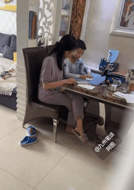 家有中小学生的都懂！
有时候家长也是忍不住！并不是真的想发火，而是……
真是一言
