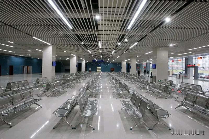 高铁坐过站如何正确处理 高铁坐过站如何正确处理
高铁坐过站别慌，有办法处理。
发