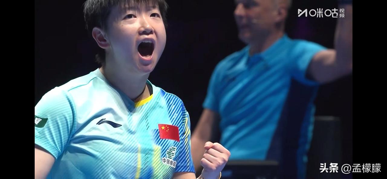 4-2战胜队友蒯曼 ，晋级8强

女单1/8决赛：
孙颖莎(CHN)4-2蒯曼(