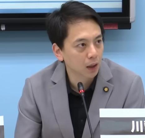 特朗普访华在即，国民党在5月12日也特地就此召开了记者会就相关问题做出回应，其中