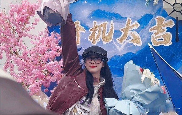 #赵昭仪再演古装剧#赵昭仪进组《临江仙》，妹宝再演古装剧！期待新角色吕素冠与大家