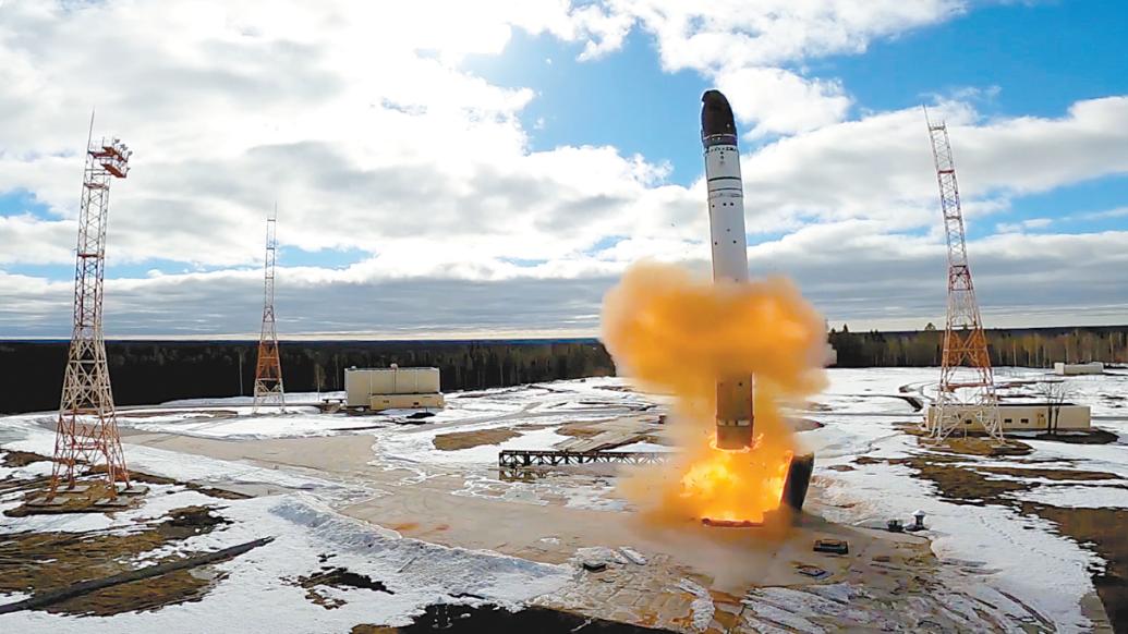 美俄都是核大国，美国人怕俄罗斯，北约更怕。真正把俄罗斯逼急了，把核炸弹投送出去，