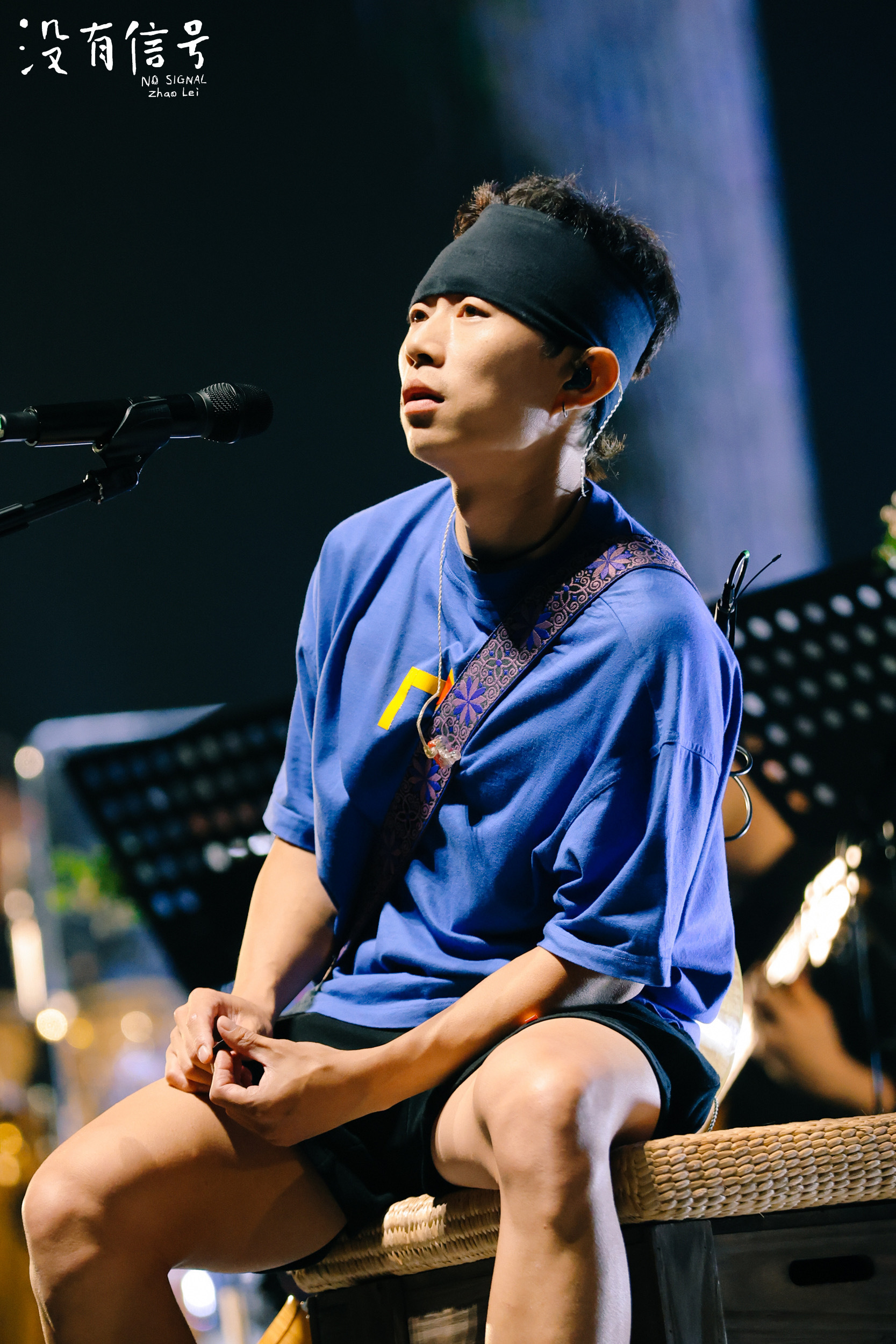 千呼万唤！赵雷！鸟巢！上线！ 从LIVEHOUSE开到鸟巢，中国民谣第一人