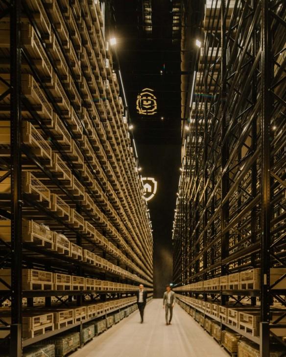 瞄准全球黄金心脏！新加坡全力打造世界级黄金储备与交易中心
 
4月4日国外媒体爆