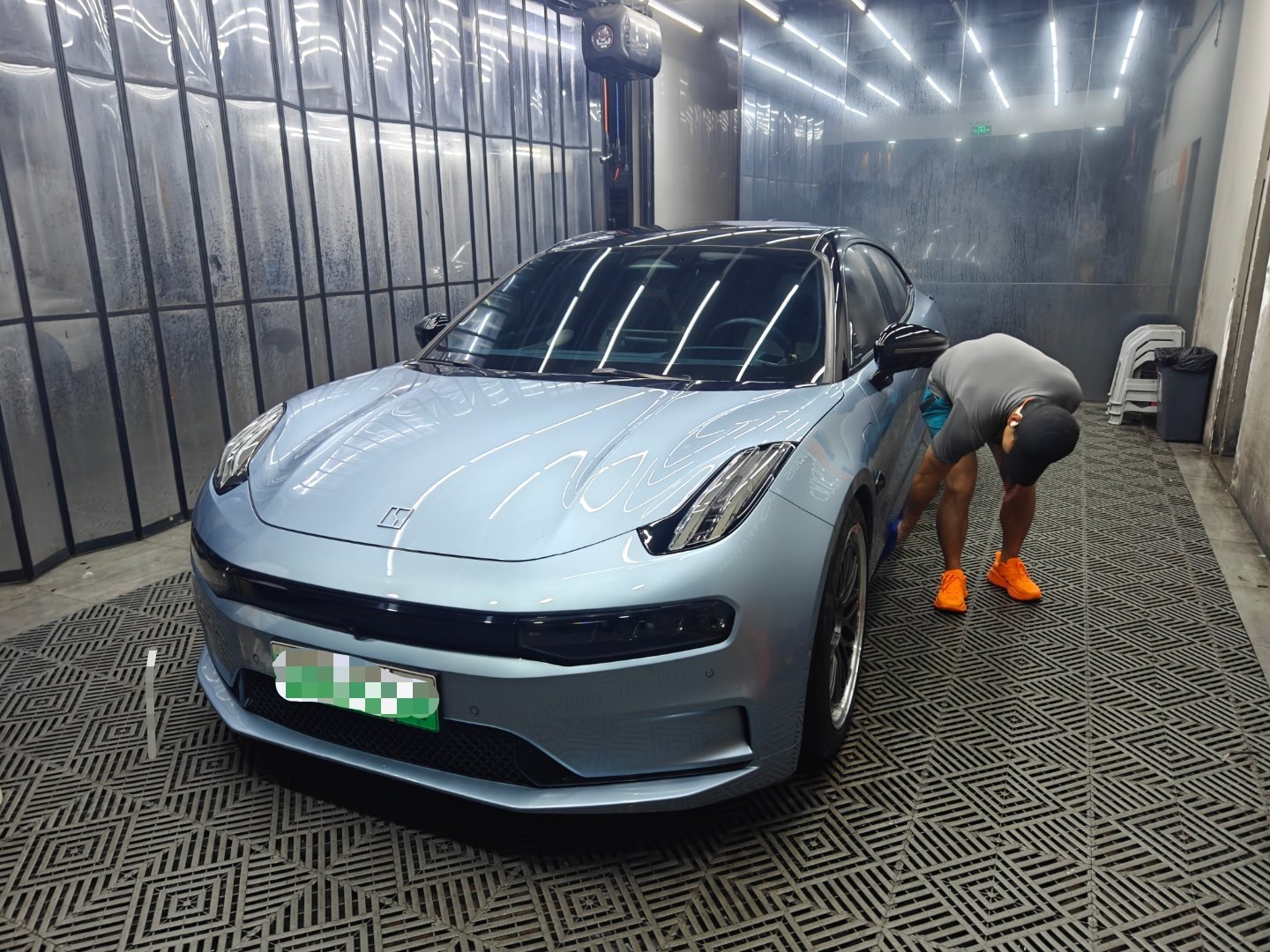 下班自己洗车，男人最后的浪漫[笑cry] ​​​