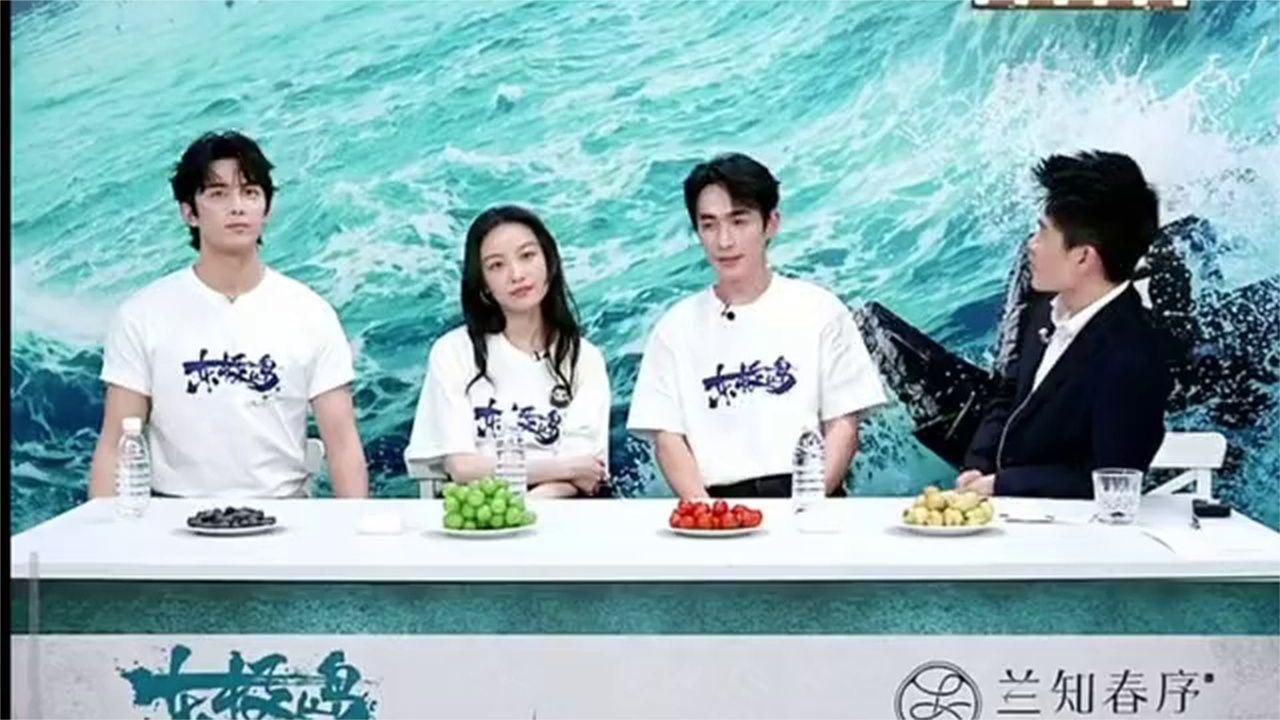吴磊突然的广告把我笑晕！朱一龙眼中的管虎导演是什么样子呢