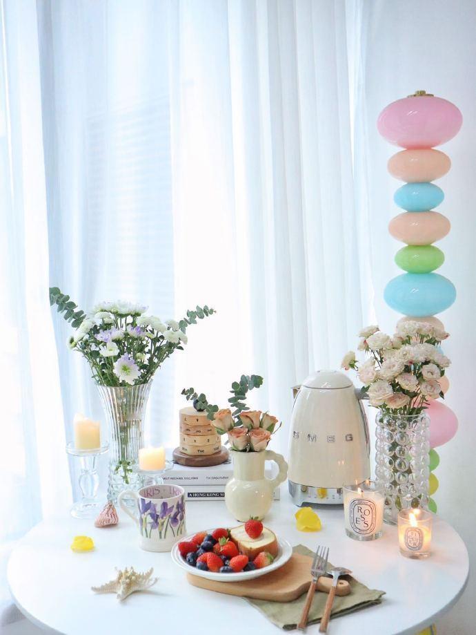 氛围感宅家 找到属于自己的松弛感～宅家的时候可以放慢生活的节奏，做一些自己喜欢的