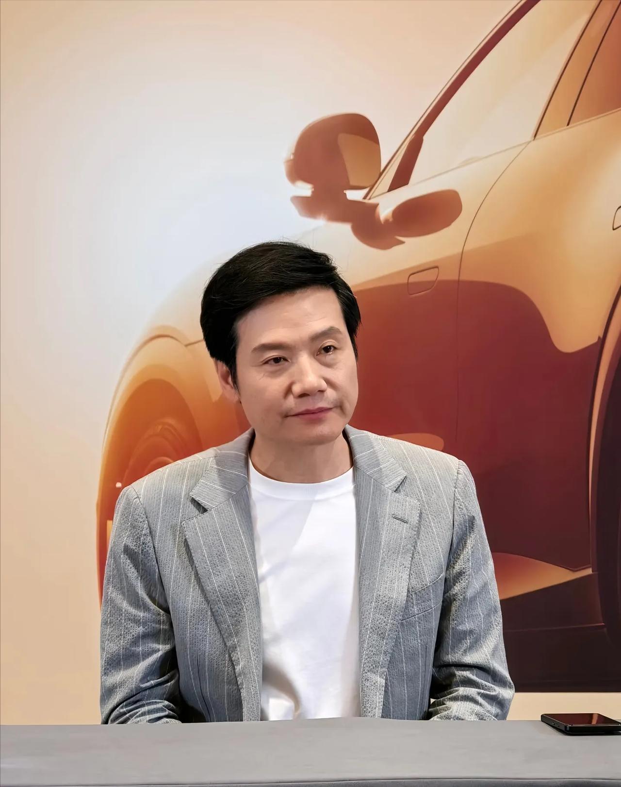 这下出名了，
不止北京，全国人民都知道了，
小米的总经理王腾因为工作失职被辞退了