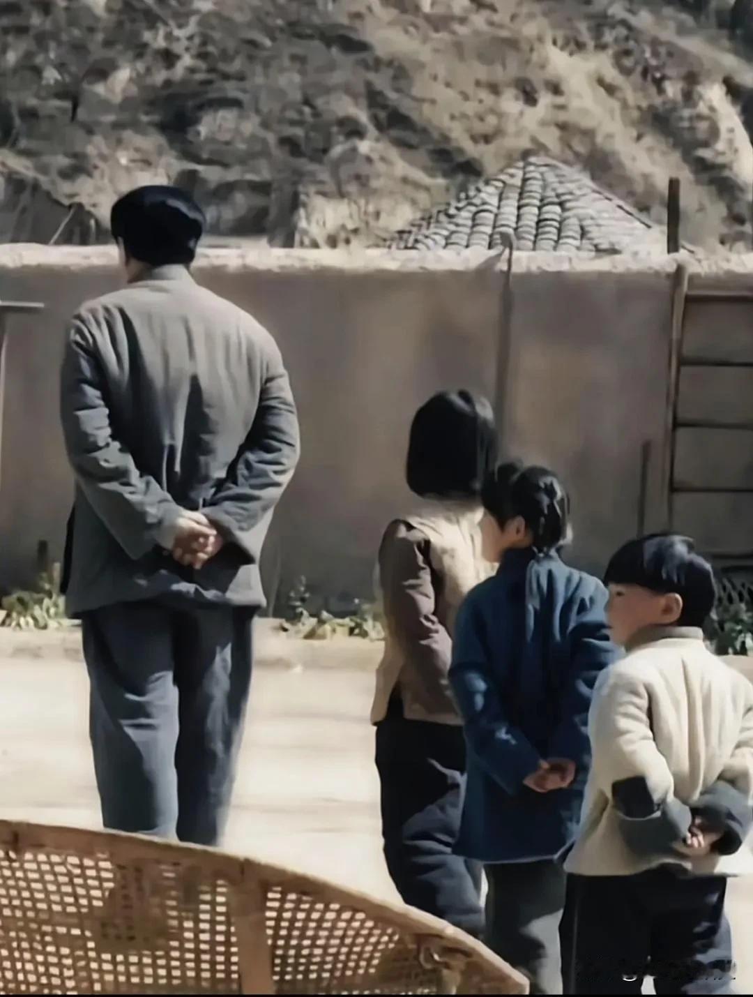 “事情总是走向反面的，吹得越高，跌得越重，我是准备跌得粉碎的。那也没有什么要紧，