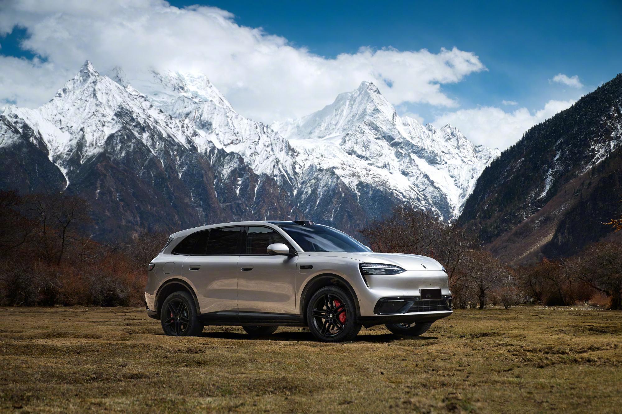 今天开始问界M6全国门店都能试驾了。全系896线双光路激光雷达，ADS 4.1，