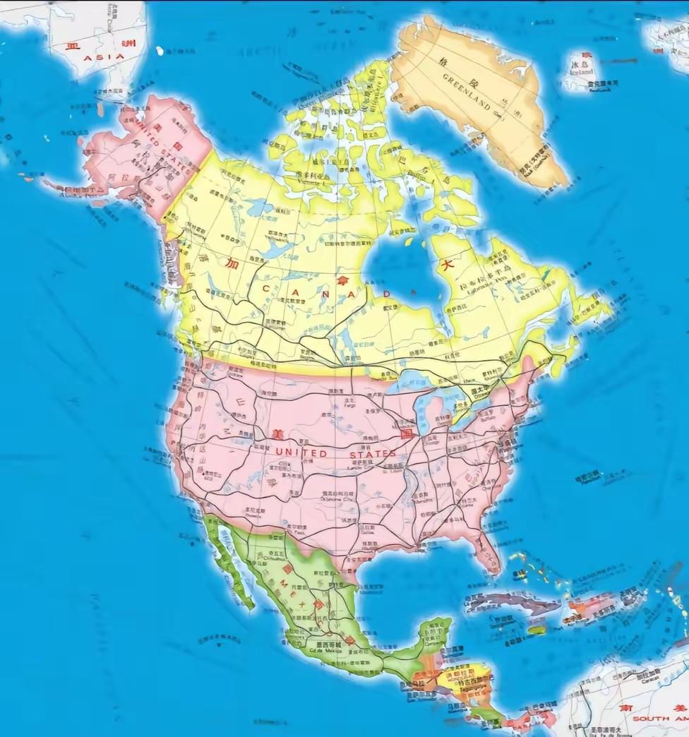 美国必须拿下格陵兰，拿下加拿大，拿下墨西哥，整个北美才是一只腾飞的雄鹰！
由此来