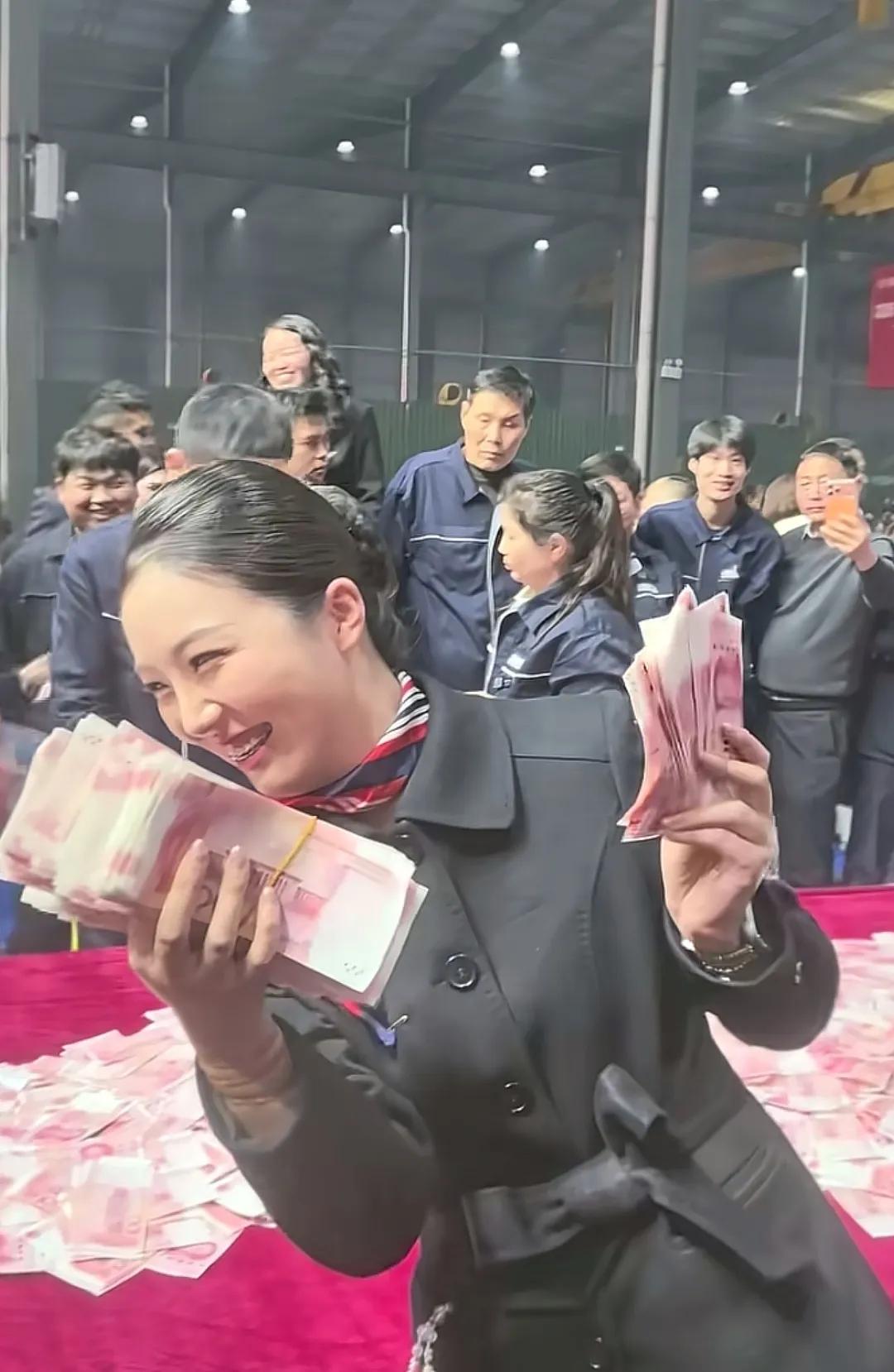 这绝对是国内企业“天花板”的存在，更是让无数打工人都想去的良心企业，6000万百