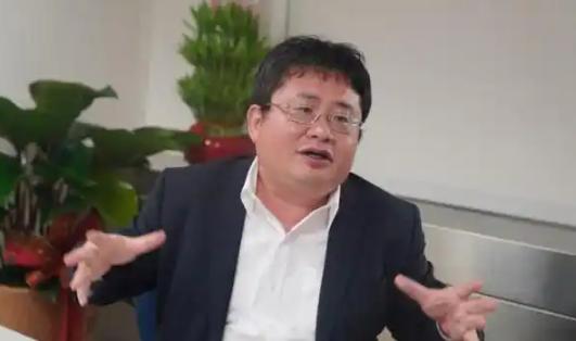 国台办重磅发声，直接打赖清德的脸！
 
7 月 8 日，台籍日裔媒体人矢板明夫被