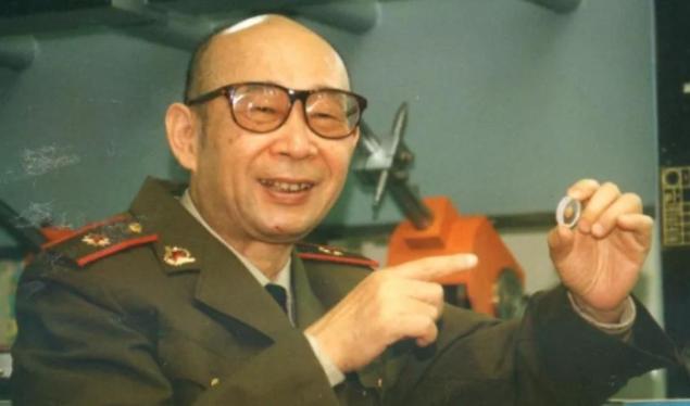 “我花了20年时间，花了国家那么多钱，搞成这样，我是有罪的。”1993年冬天，高