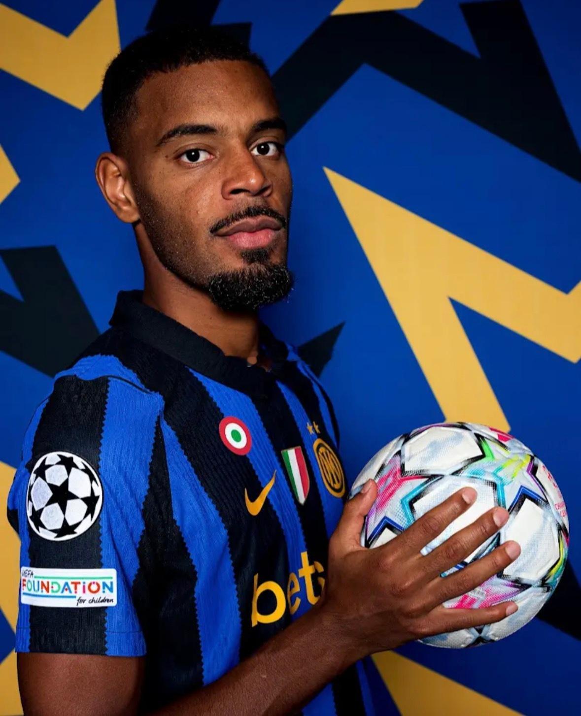 国际米兰皇马2比1国际米兰 🇫🇷⚫️🔵 安迪·迪乌夫正成为国际米兰本赛季开