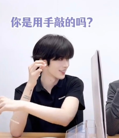 我靠爸爸你好漂亮。。。 