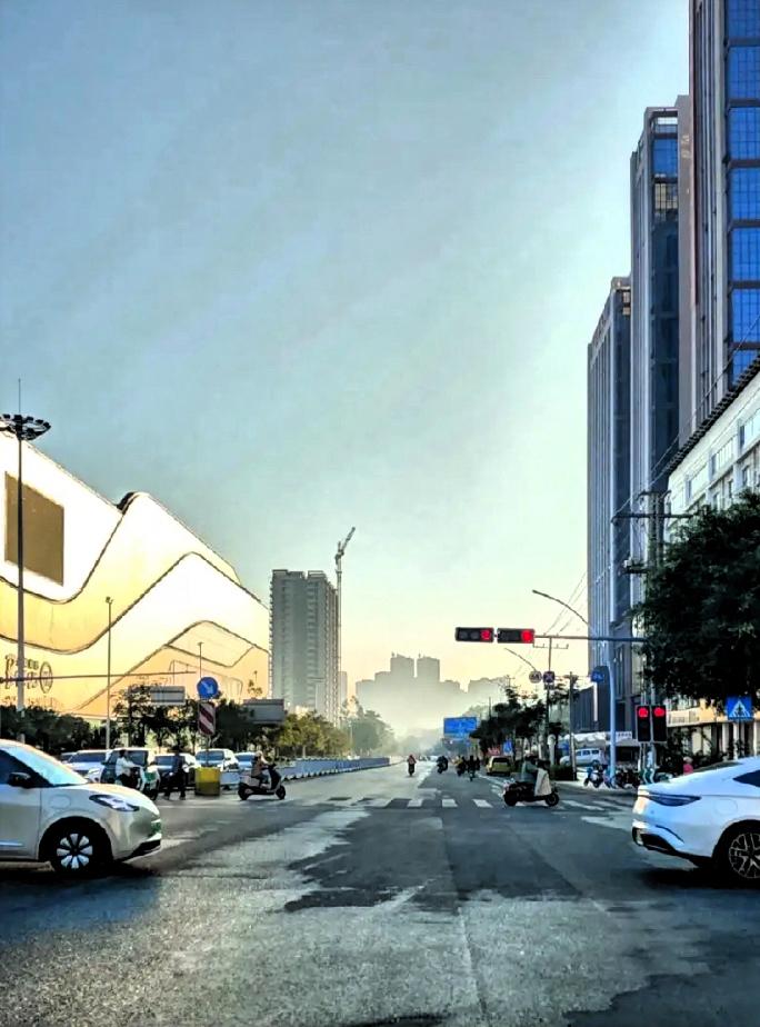 存钱一定要注意这个细节！
去银行存款千万别执着凑整数，
尤其是5万这个坎，存4万