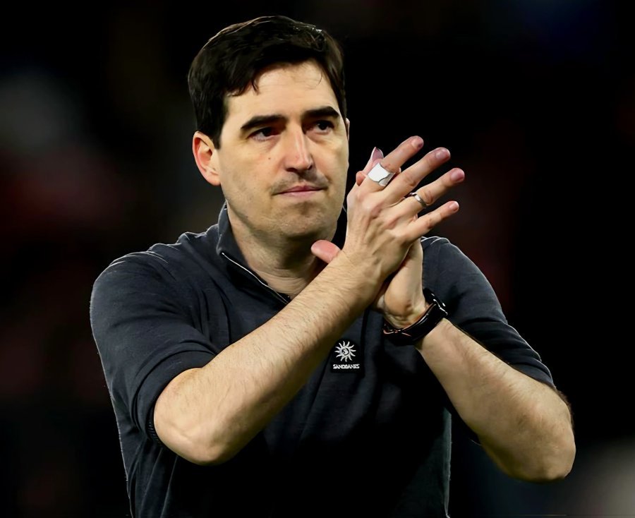 切尔西现在正在考虑一份约 7 到 8 人的名单，以便于确定谁将成为球队主帅，伊劳