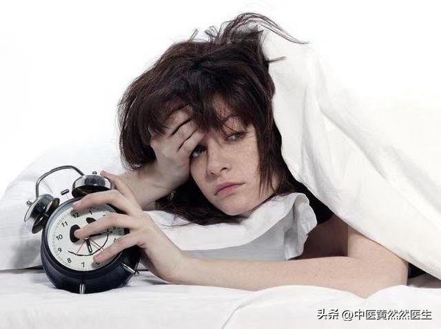 总是失眠，睡不着，一味中药煮水喝，让你轻松入睡

你是否每晚都入睡困难，躺在床上