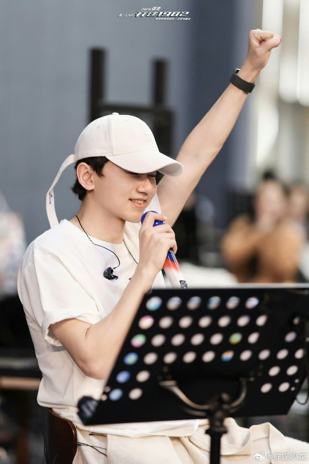 灯光舞美天花板，金曲连唱不停歇，这波未LIVE真的玩不过来啦～张杰鸟巢演唱会玩不