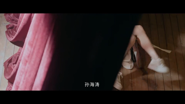 迷雾剧场前有小白船后有小白裙昨夜将至 谁懂啊！看完剧我家衣柜里挂着的白裙子我直接