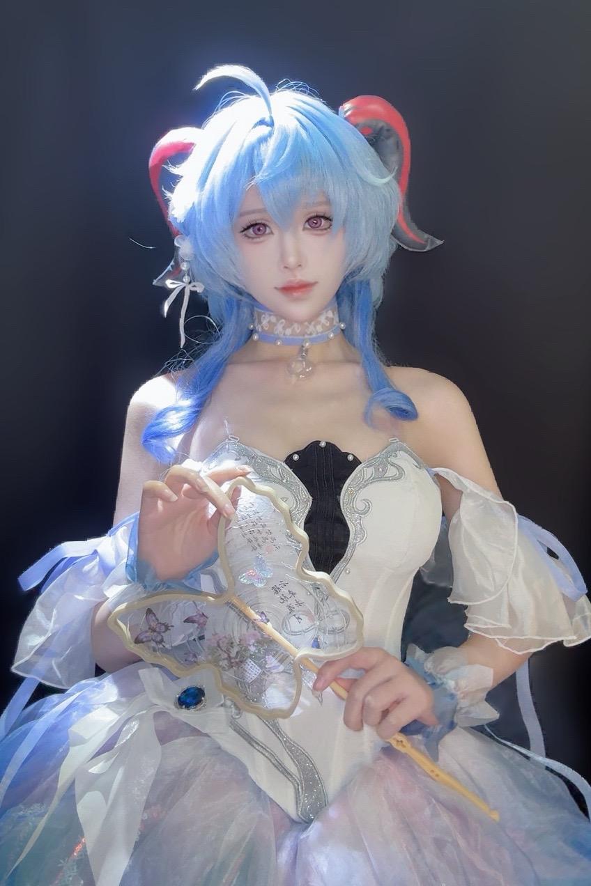 月华梦境。