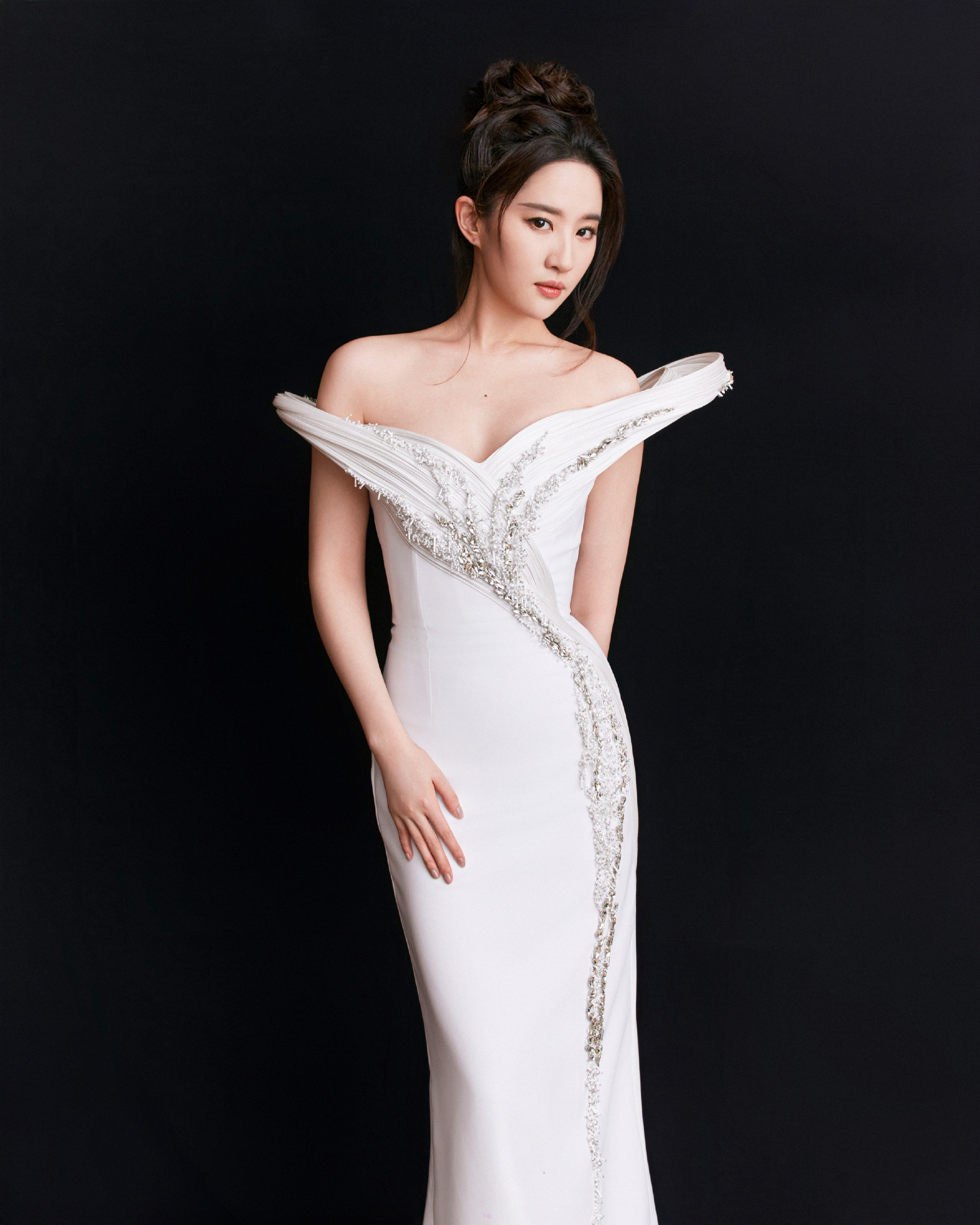 刘亦菲Gaurav Gupta 2024春夏高定 ​​​