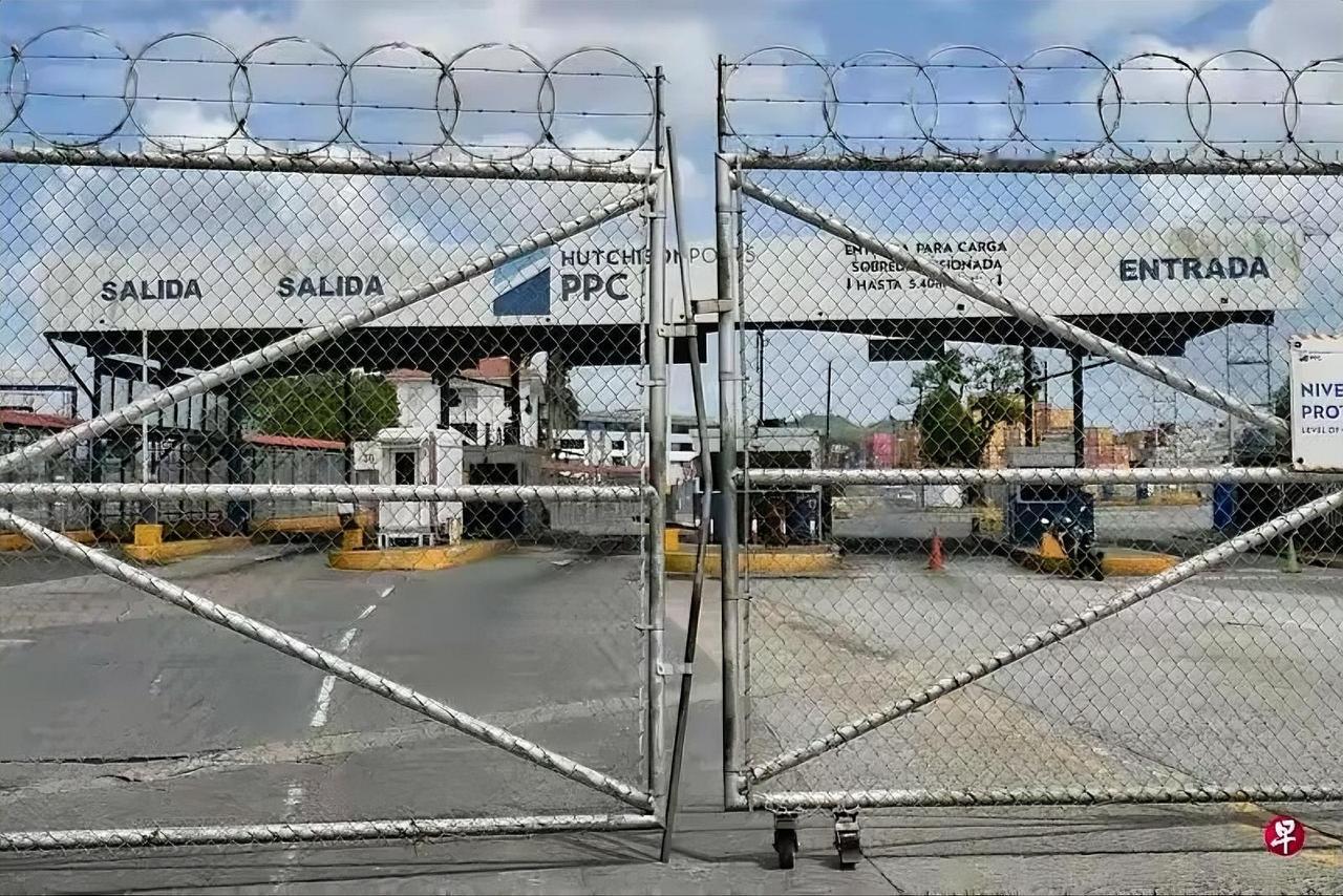 抗议一万遍，不如军舰过去转一圈！2月23日，巴拿马政府派人强行接管巴拿马运河上长