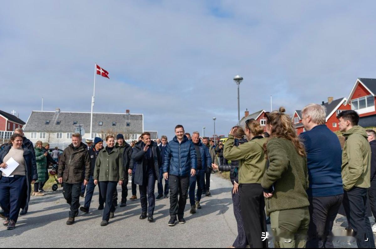 法国总统马克龙表示，法国坚定支持丹麦和格陵兰的主权和领土完整！欧盟也表示支持！1
