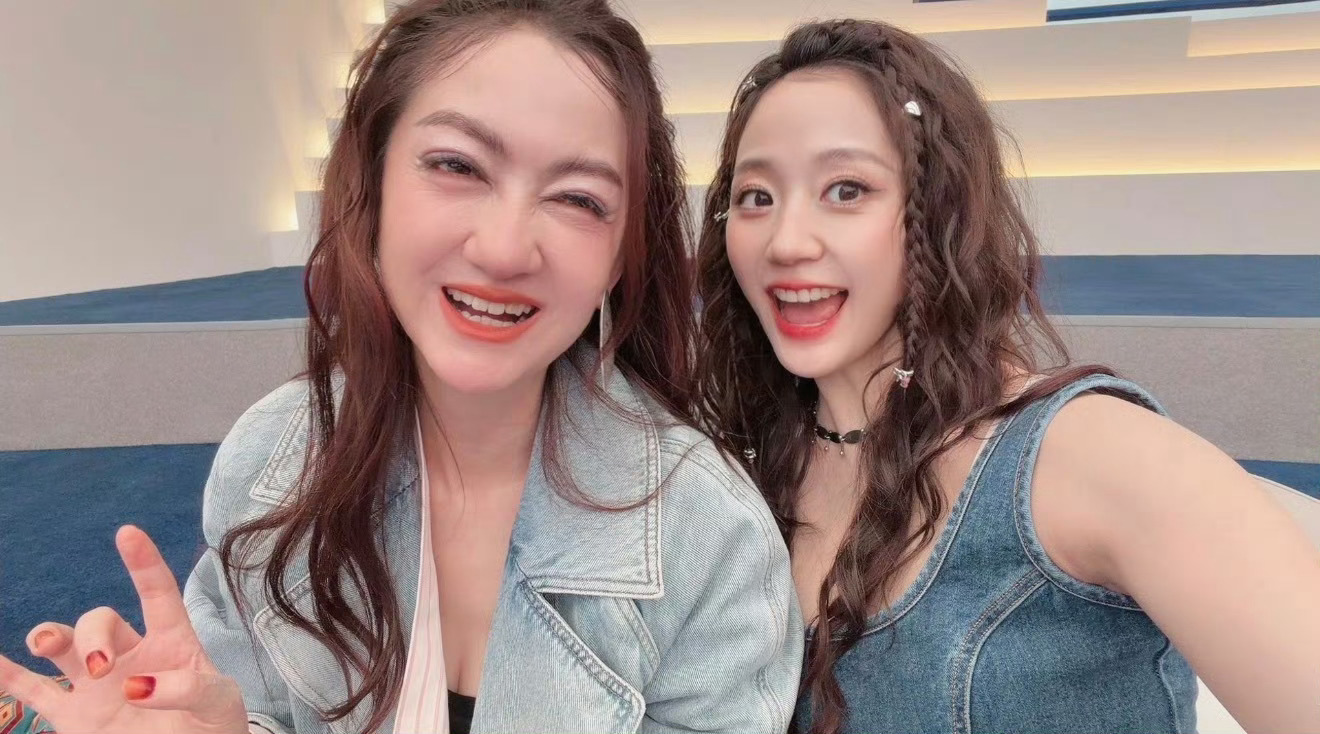 万千惠难忘的乘风夜万千惠让者来女继续做有种的女人昨晚的浪姐二公舞台对万千惠来说是