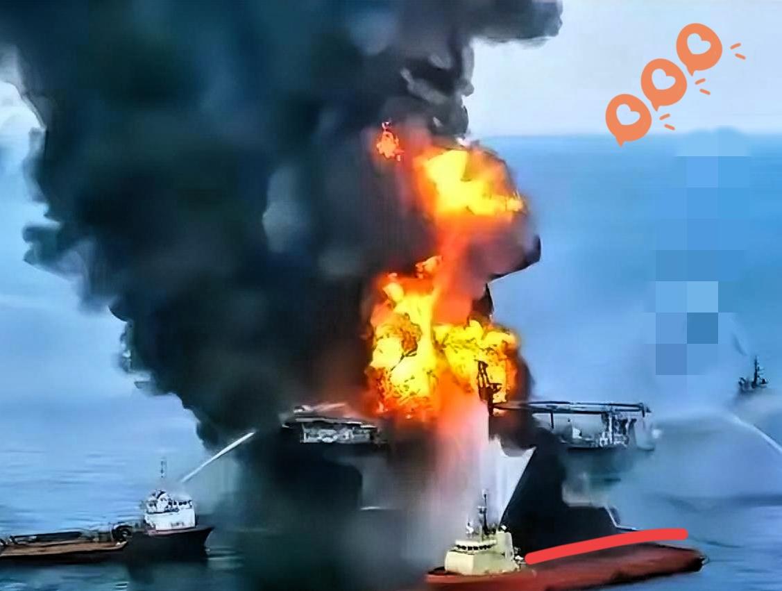 霍尔木兹海峡又一艘油轮被伊朗击中！
央视新闻3月7日消息，总台记者获悉，3月7日