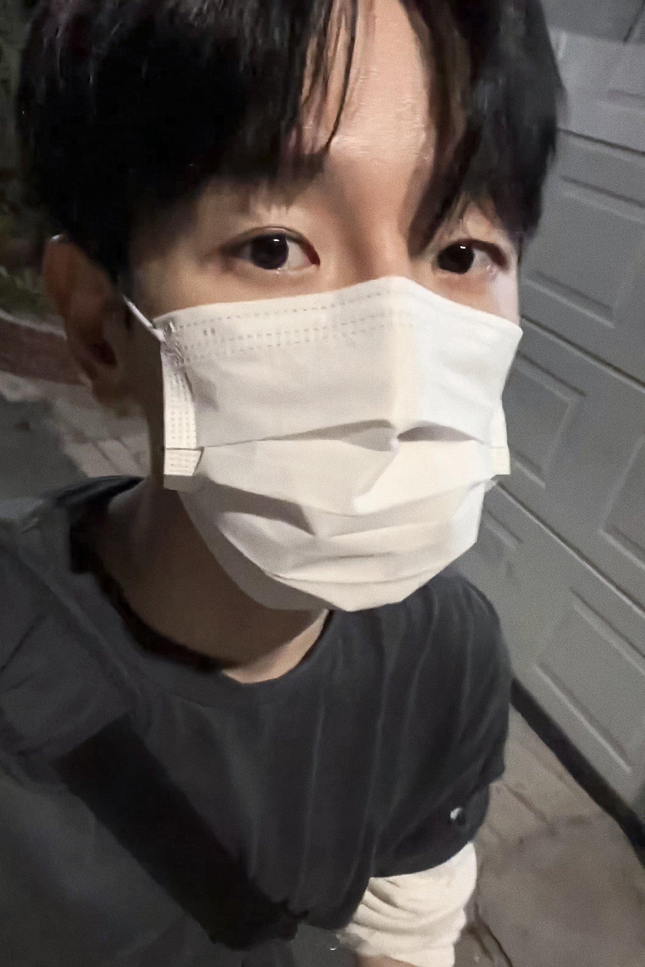 边伯贤 男友风🥺Poeticslight 
