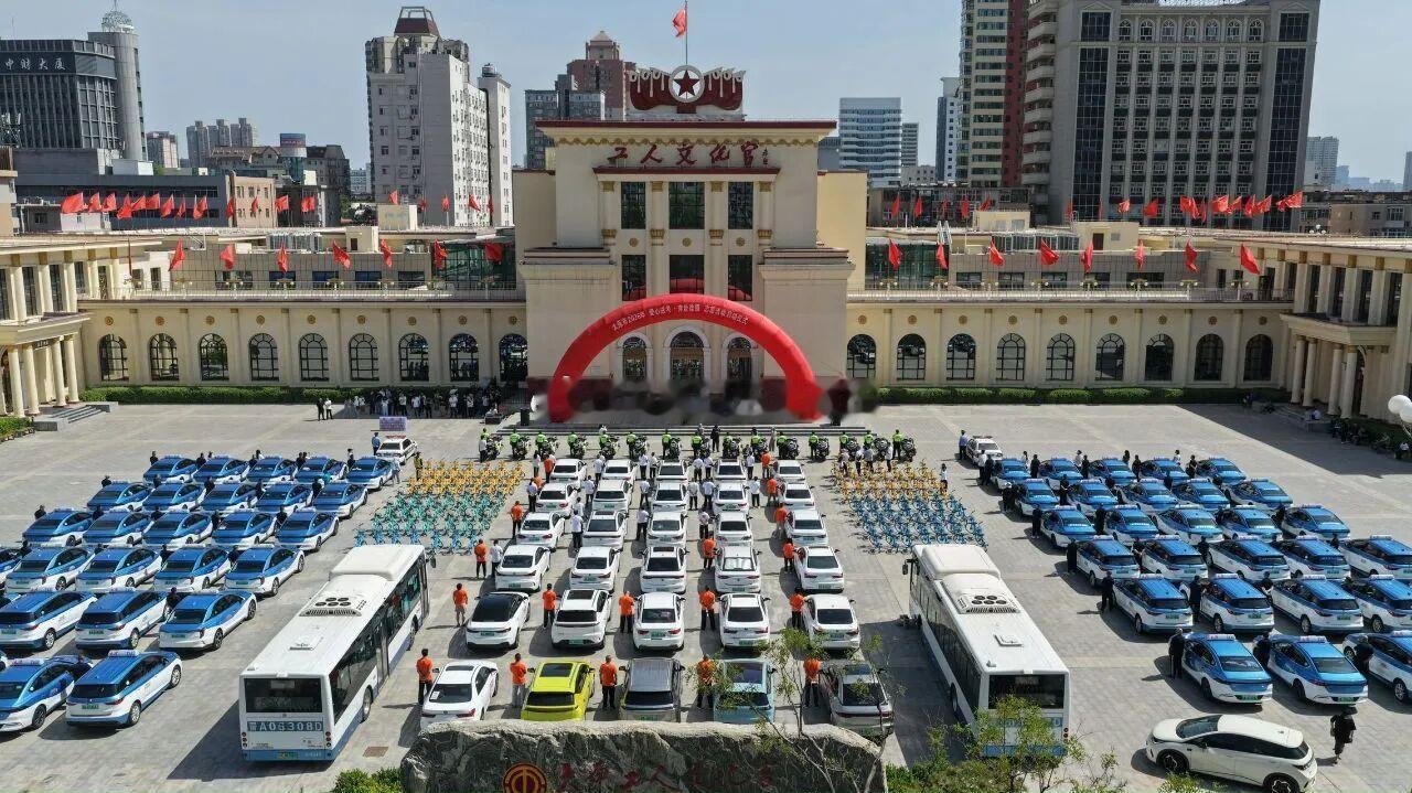 太原2026爱心送考启航  6月2日，太原市2026年“爱心送考·奔赴佳绩”志愿