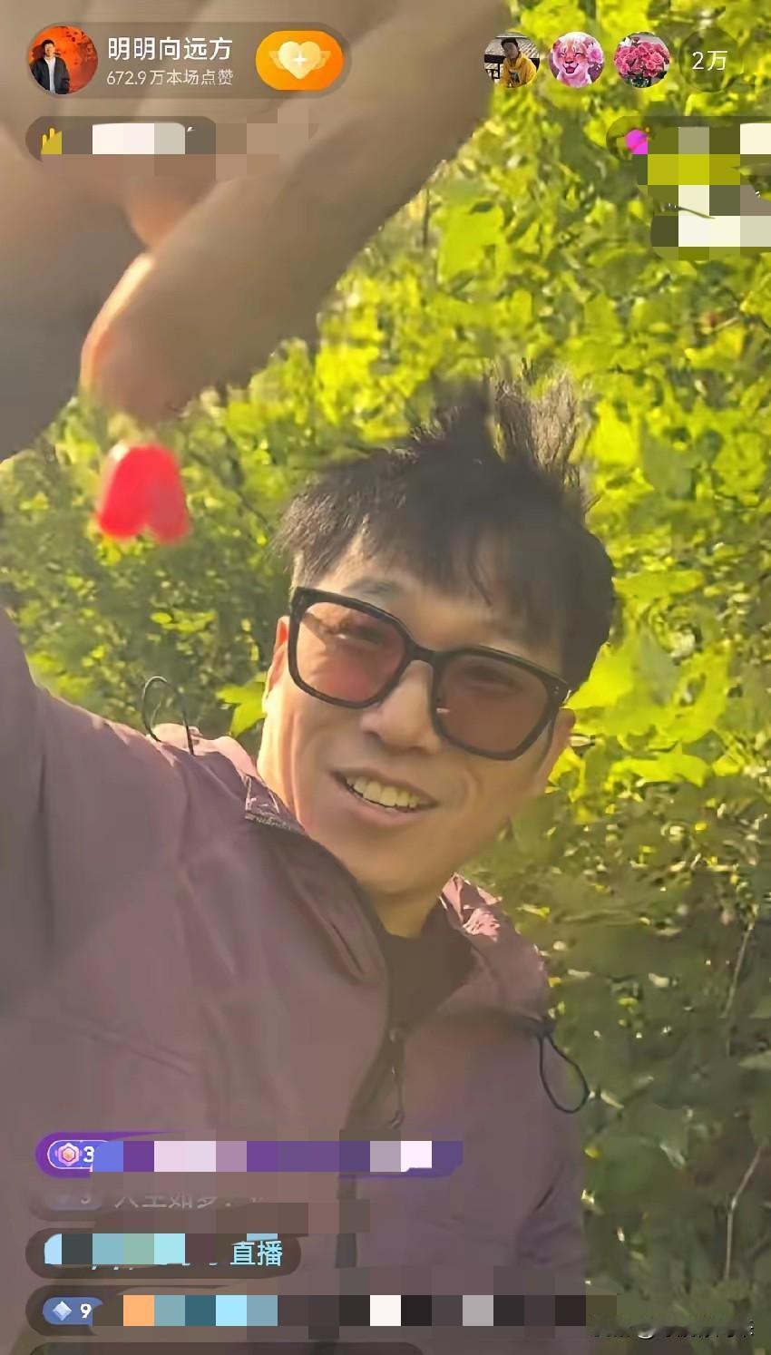 塞翁失马，安知非福！有时人生的失去何尝不是另外一种获得？

回到商洛老家的明明，