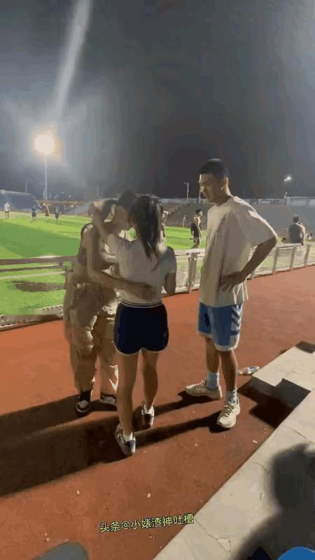 运动场里“故事多”
