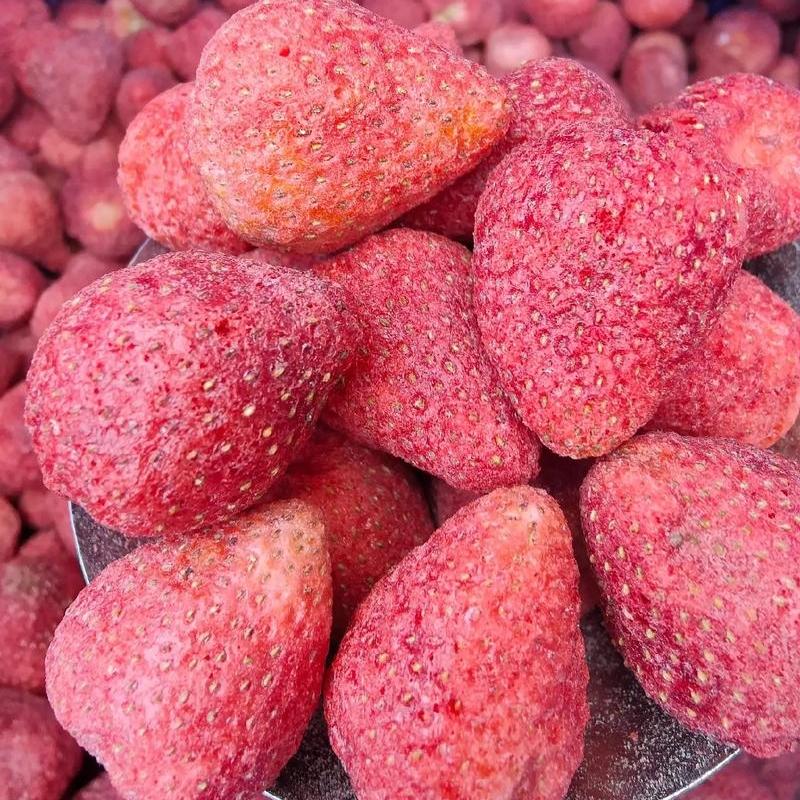 水果也塌房了！
央视曝光4大假水果骗局，
越看越心惊，你还在乱买吗？
 
   