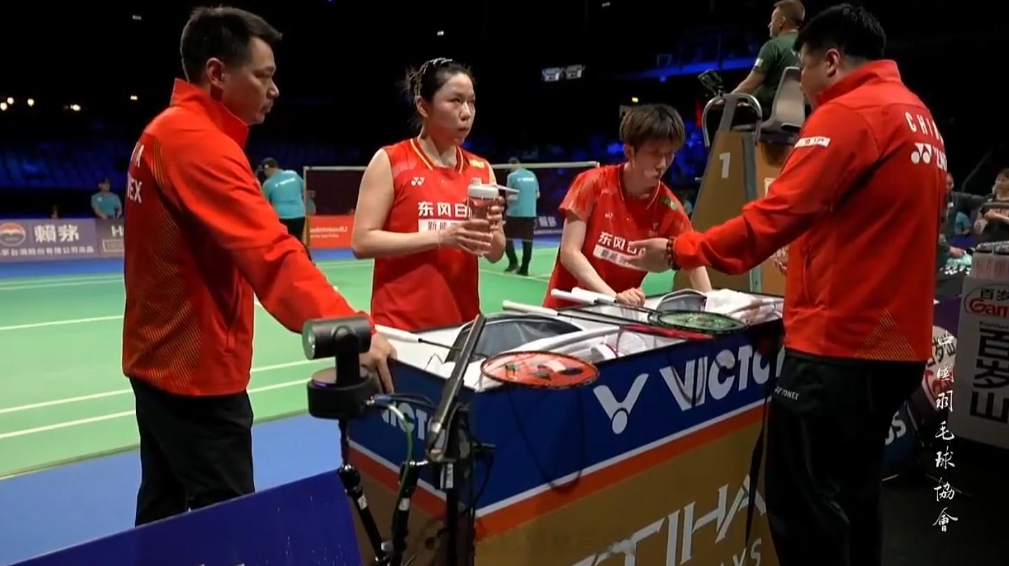 尤杯国羽1比2韩国 尤杯 决赛 中国 1-2 韩国女双 贾一凡 张殊贤 21-1