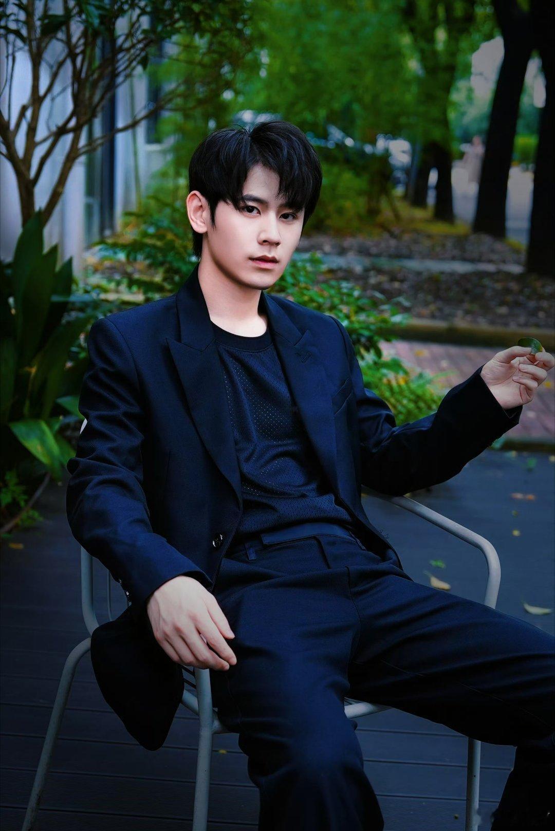 无畏NoFear 🍑心光自为引多远都无畏 温柔是世间的宝藏，而你是世间的温柔