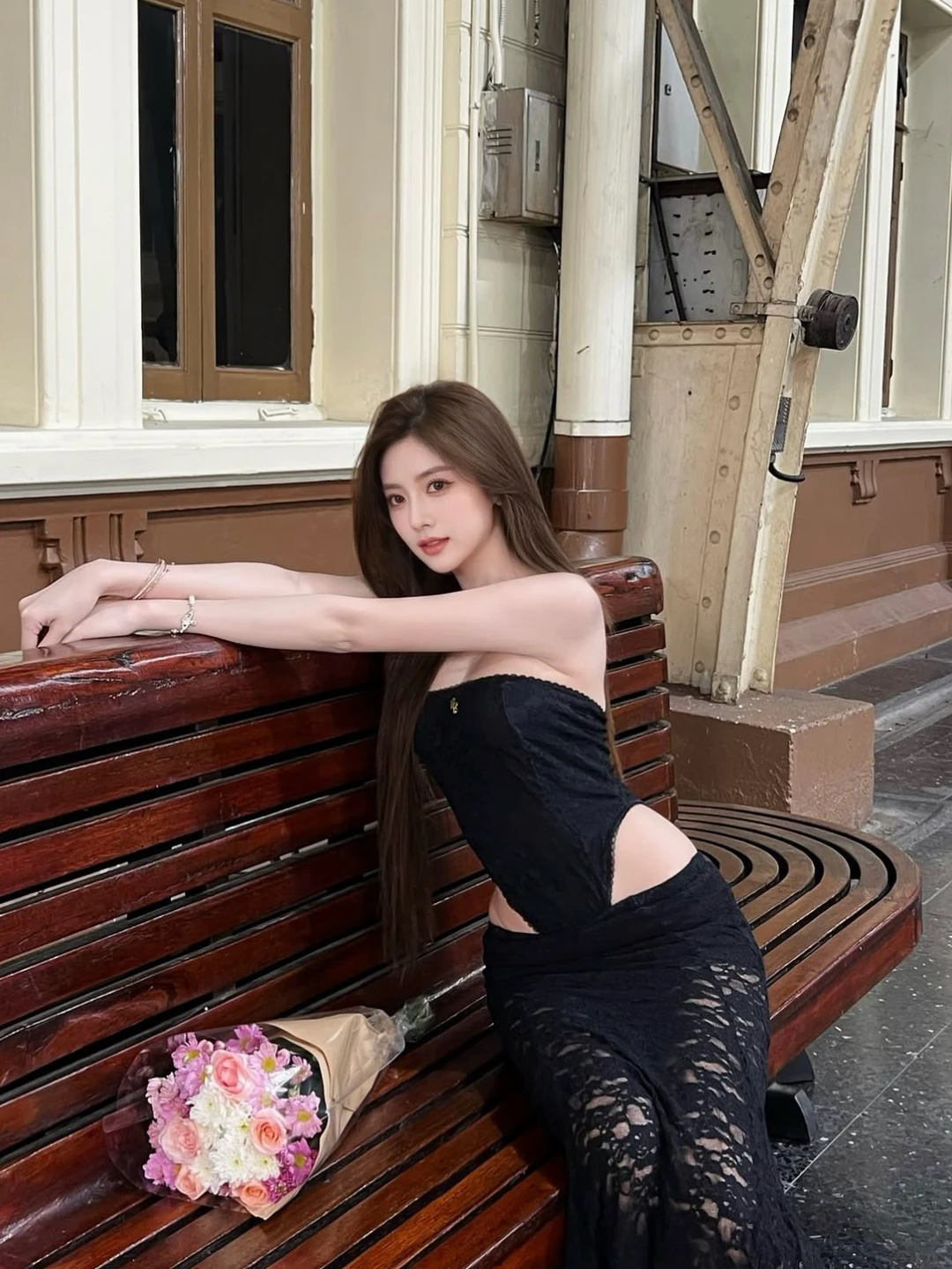 🖤🤍 ⋆˚𝜗𝜚˚⋆