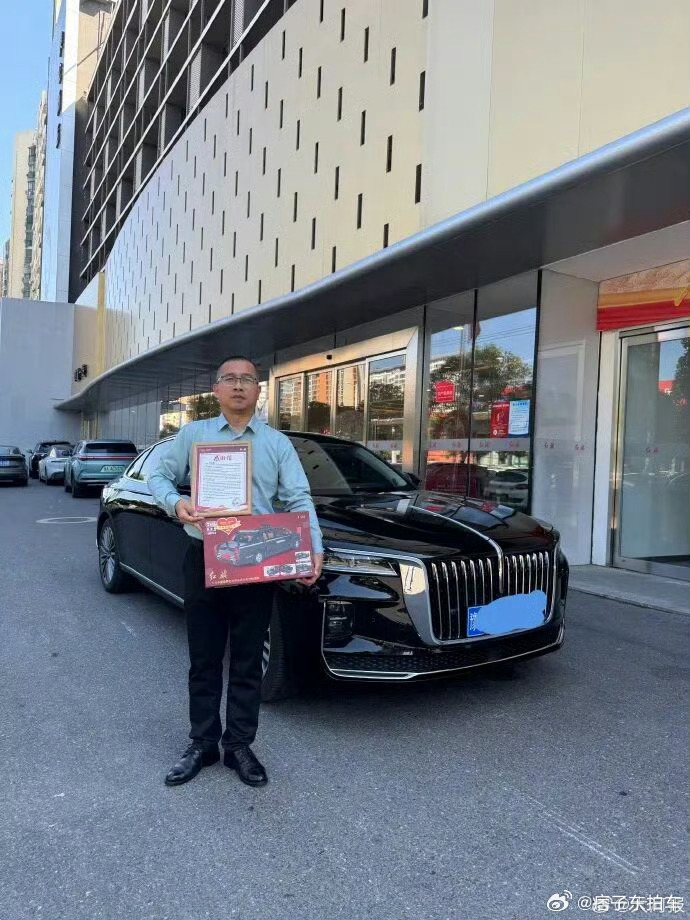 九三阅兵礼宾车正陆续返还车主主办方能够节省一笔购置车辆的开支，愿意提供车辆的车主